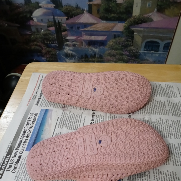🌉⛵FFG PINK COMFORT SLIPPERS,6🏫 - Picture 5 of 12